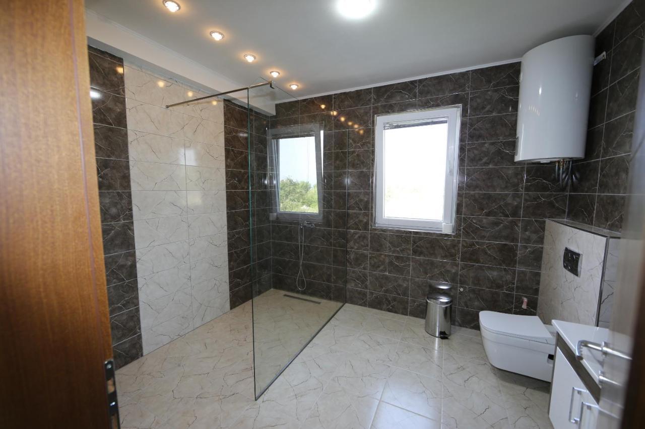 Villa Goriza Prestige Охрид Екстериор снимка